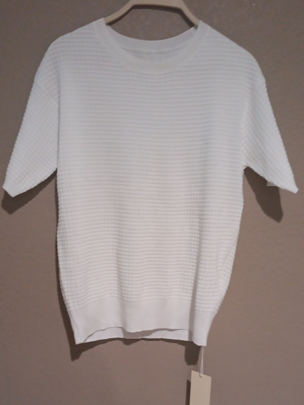 HALARA White Textured Short-Sleeve Crew Sweater